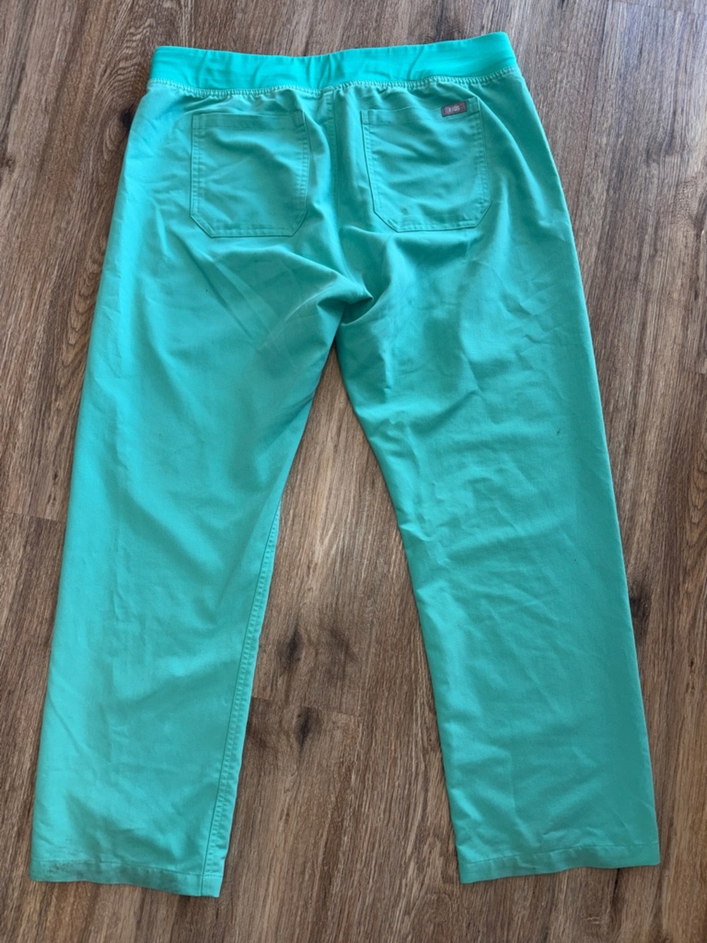 Figs surgical green Straight Leg Scrub Pants with Pink Drawstring - Picture 4 of 5